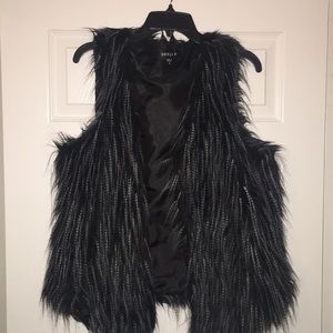Best - fur style black and gray